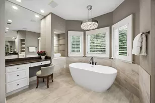1106 Bayou Island Dr, Houston, TX 77063 - Photo 27