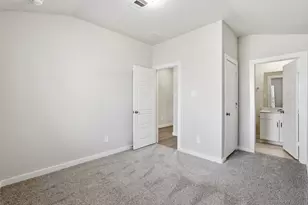 18037 Martin Pines Dr, Conroe, TX 77316 - Photo 25