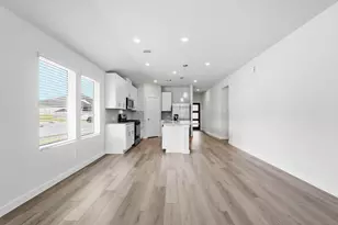 18037 Martin Pines Dr, Conroe, TX 77316 - Photo 7