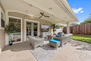 10831 Britoak Ln, Houston, TX 77079 - Photo 9