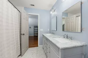 10831 Britoak Ln, Houston, TX 77079 - Photo 33