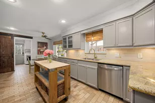 10831 Britoak Ln, Houston, TX 77079 - Photo 21