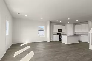 4418 Long Leaf Bnd Blvd, Pinehurst, TX 77362 - Photo 5