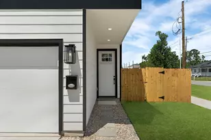 2210 Mansfield, Houston, TX 77091 - Photo 5