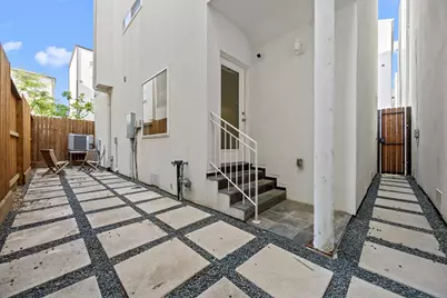 5628 Kiam Street #B, Houston, TX 77007 - Photo 7