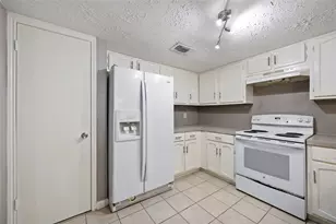 12238 Wild Pine Dr, Houston, TX 77039 - Photo 11