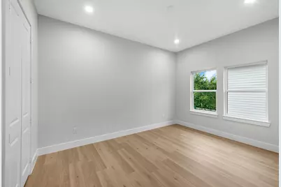 2348 Delafield Street, Houston, TX 77023 - Photo 19