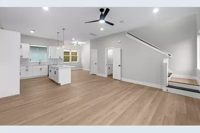 2348 Delafield Street, Houston, TX 77023 - Photo 5