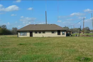 2055 Pasadena Blvd, Pasadena, TX 77502 - Photo 1