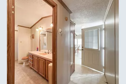 3014 Bay Oaks Harbor Drive, Baytown, TX 77523 - Photo 7