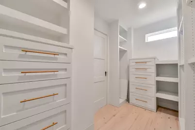 13957 Grambo Boulevard, Galveston, TX 77554 - Photo 33