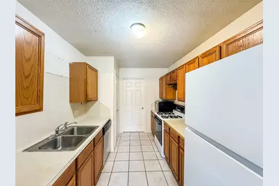 2006 Kilgore Road #101, Baytown, TX 77520 - Photo 9