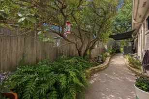 2205 Creekwood Ln, Brenham, TX 77833 - Photo 27