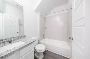 16905 Hazelnut Dr, Conroe, TX 77302 - Photo 5