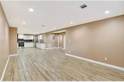 7900 Lane Street #A, Houston, TX 77029 - Photo 9