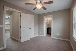 2002 20th St, Huntsville, TX 77340 - Photo 19