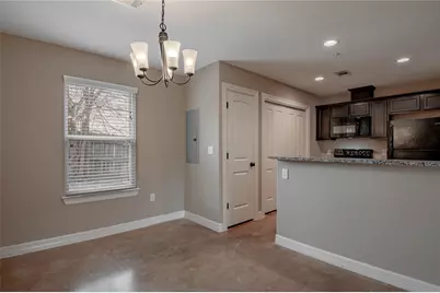 2002 20th Street #103, Huntsville, TX 77340 - Photo 7