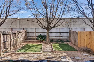 6935 Yellowstone Way Dr, Houston, TX 77054 - Photo 11