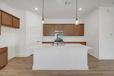 2211 Lone Bronco Boulevard, Rosenberg, TX 77471 - Photo 13