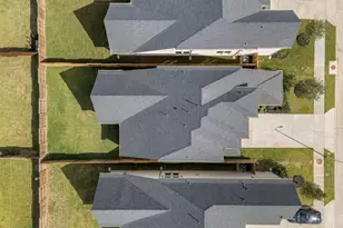 10927 Middle Rdg Dr, Missouri City, TX 77459 - Photo 5