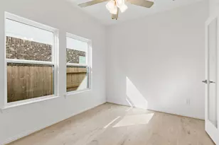 19523 Valletta Green Dr, Hockley, TX 77447 - Photo 9