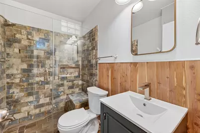 9611 Highmeadow Drive, Houston, TX 77063 - Photo 29