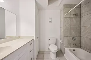 6645 Wanda Ln, Houston, TX 77074 - Photo 37