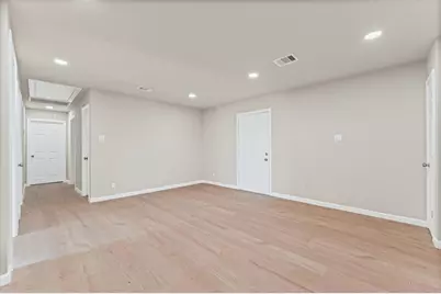 3626 Sparrow Street, Houston, TX 77051 - Photo 9