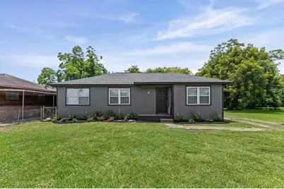 3626 Sparrow Street, Houston, TX 77051 - Photo 1