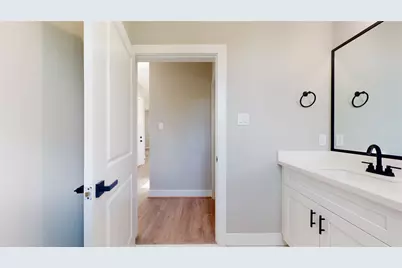 806 E 39th Street #A, Houston, TX 77022 - Photo 29