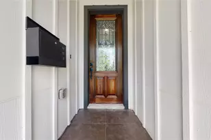 806 E 39th St, Houston, TX 77022 - Photo 3