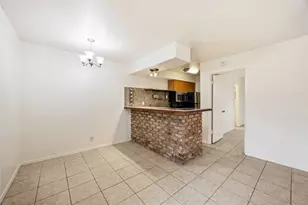 4321 Hazard St, Houston, TX 77098 - Photo 3