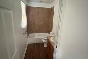 795 Devilleneuve St, Beaumont, TX 77701 - Photo 9