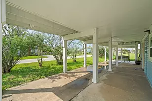 4222 Mason Dr, Galveston, TX 77554 - Photo 31