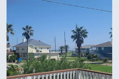 4222 Mason Drive, Galveston, TX 77554 - Photo 3