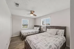 4222 Mason Dr, Galveston, TX 77554 - Photo 17