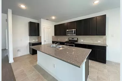 815 Summer Village Way, Rosenberg, TX 77469 - Photo 5