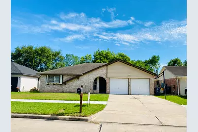 13447 Greenway Drive, Sugar Land, TX 77498 - Photo 1