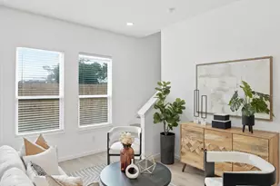 866 Rachel St, Houston, TX 77091 - Photo 13