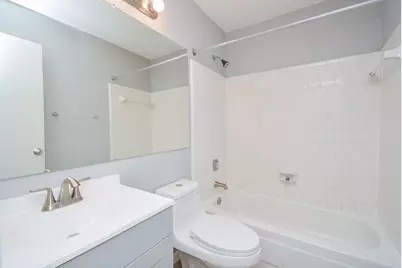 3911 Issacks Way, Sugar Land, TX 77479 - Photo 15