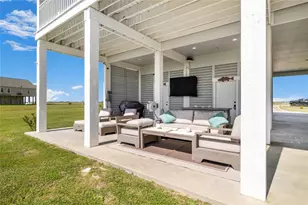 299 Bay Dr, Palacios, TX 77465 - Photo 25