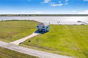 299 Bay Dr, Palacios, TX 77465 - Photo 35