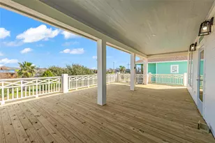 955 Wommack, Crystal Beach, TX 77650 - Photo 21