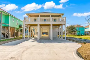 955 Wommack, Crystal Beach, TX 77650 - Photo 1