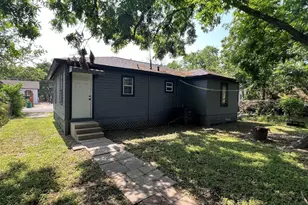 2910 Lavender St, Houston, TX 77026 - Photo 3