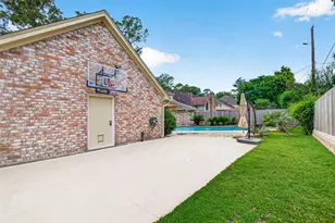 12302 S Moorcreek Dr, Houston, TX 77070 - Photo 37