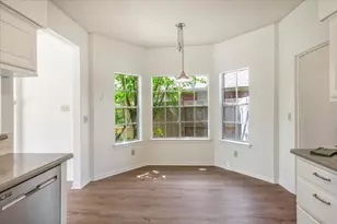 1730 Mabry Mill Rd, Houston, TX 77062 - Photo 11