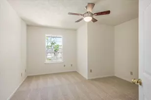 1730 Mabry Mill Rd, Houston, TX 77062 - Photo 25