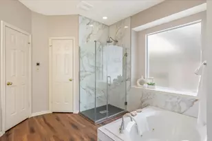 1730 Mabry Mill Rd, Houston, TX 77062 - Photo 17