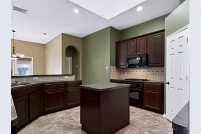5810 Larch Leaf Lane, Richmond, TX 77469 - Photo 11